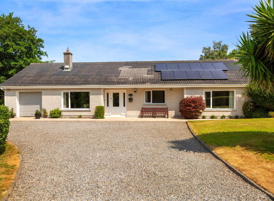 Hollybank, 3 Riverfield, Delgany, A63DA22