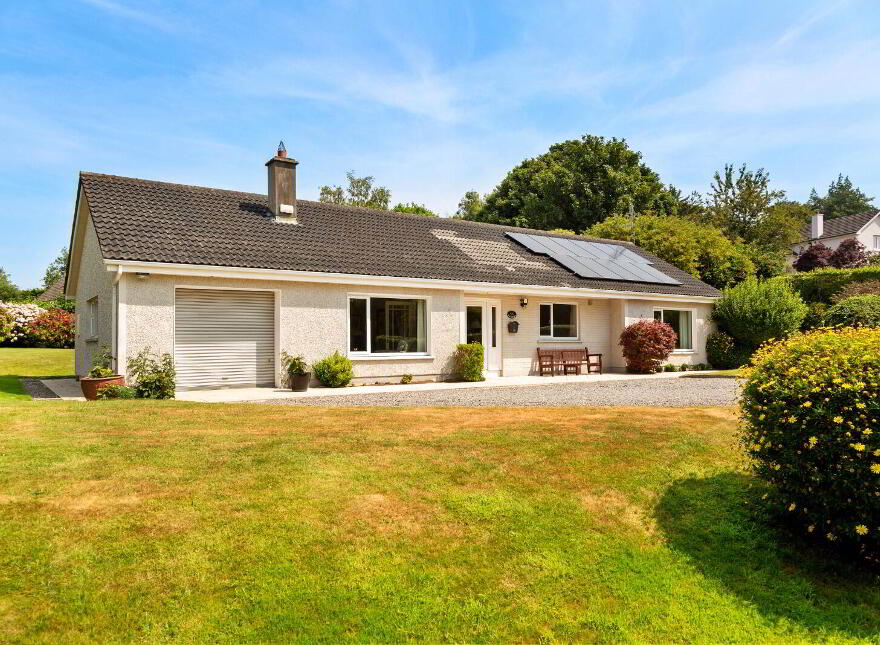 Hollybank, 3 Riverfield, Delgany, A63DA22