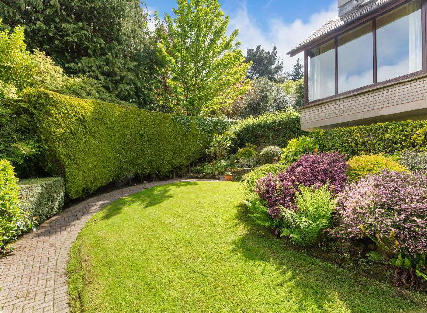 Ballyshane, Woodside Road, Sandyford, Sandyford, D18T8Y1