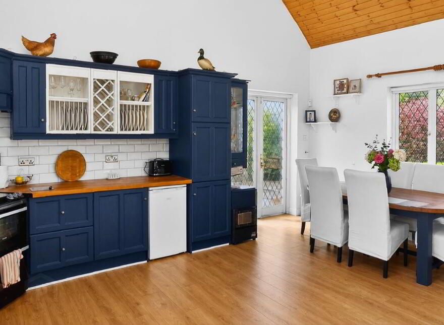 Kilnamanagh Upper, Oulart, Y25XH72