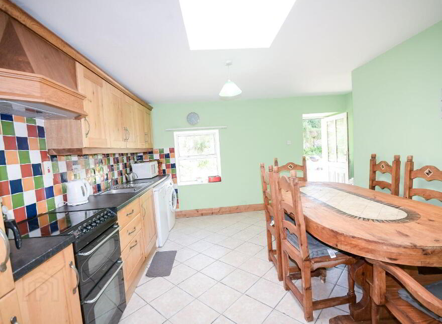 Ballinacarriga, Ballynacarriga, P47W778