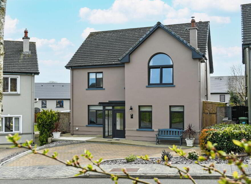 14 The Pines, The Miles, Clonakilty, P85DC93