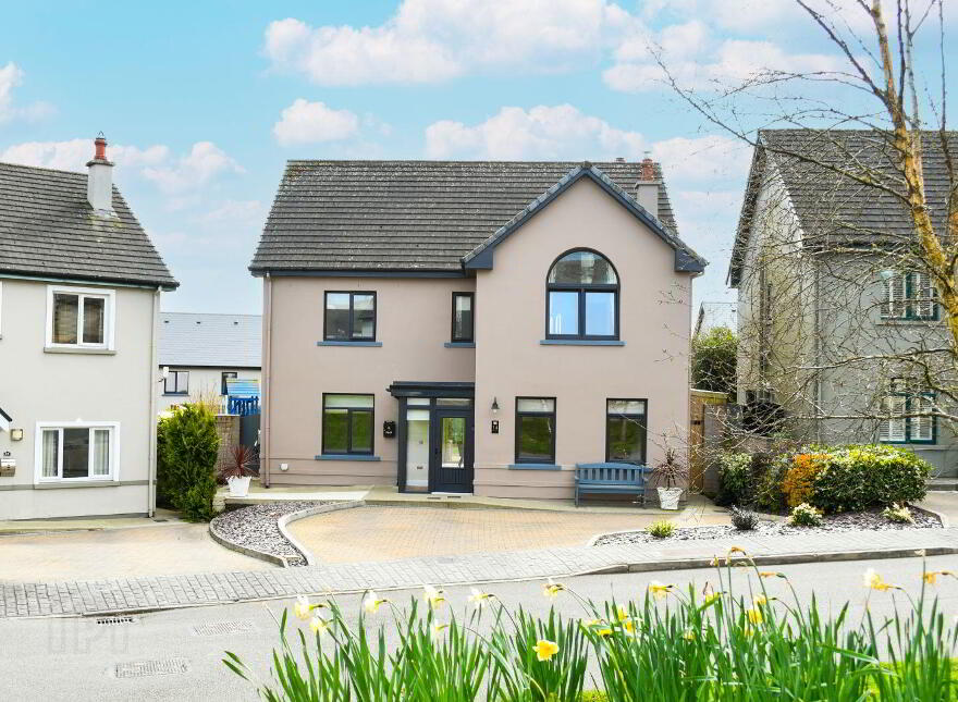 14 The Pines, The Miles, Clonakilty, P85DC93