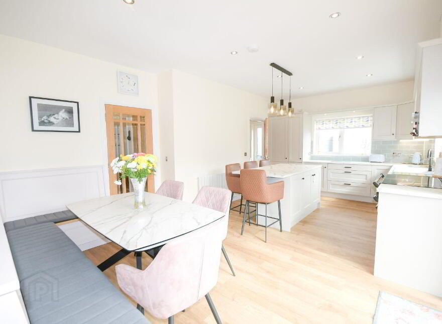 14 The Pines, The Miles, Clonakilty, P85DC93
