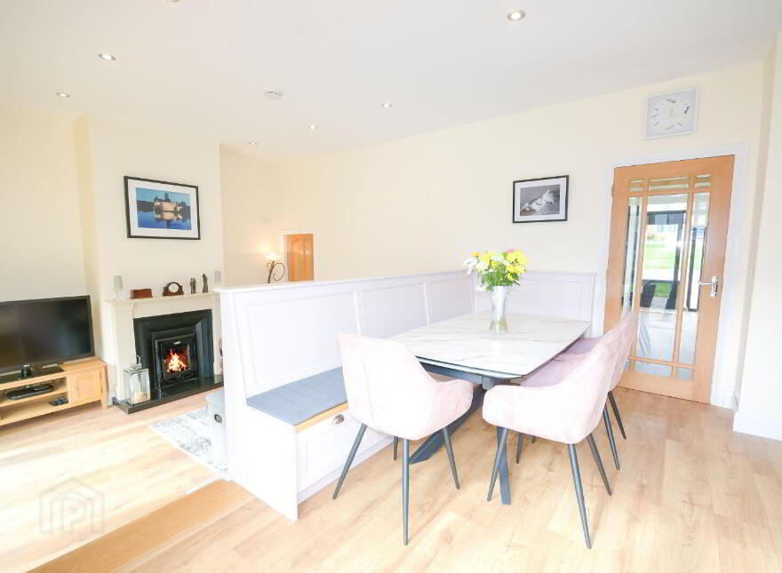 14 The Pines, The Miles, Clonakilty, P85DC93