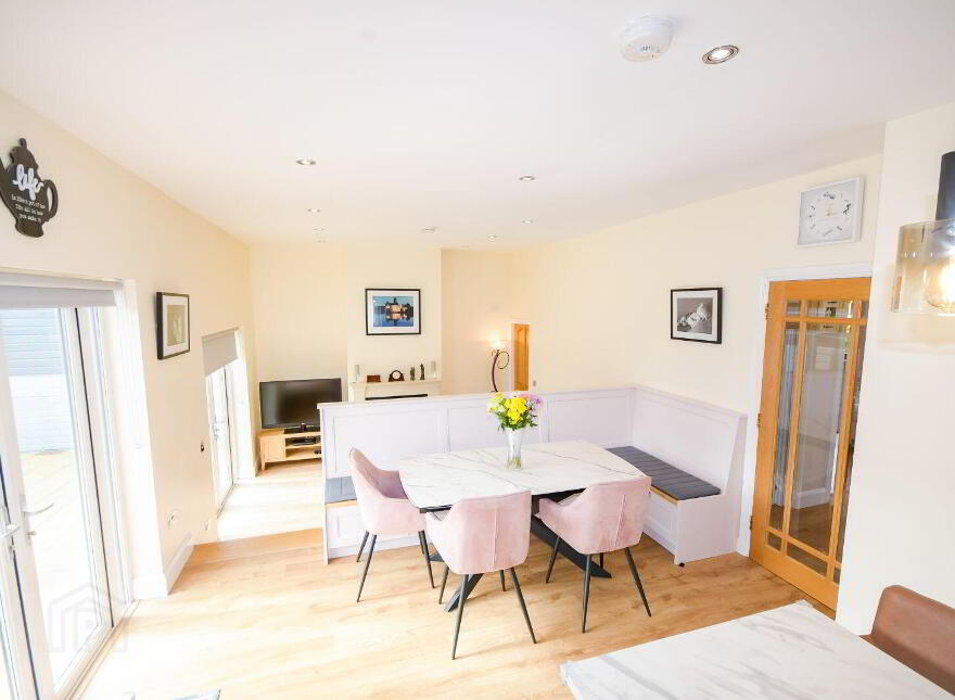 14 The Pines, The Miles, Clonakilty, P85DC93