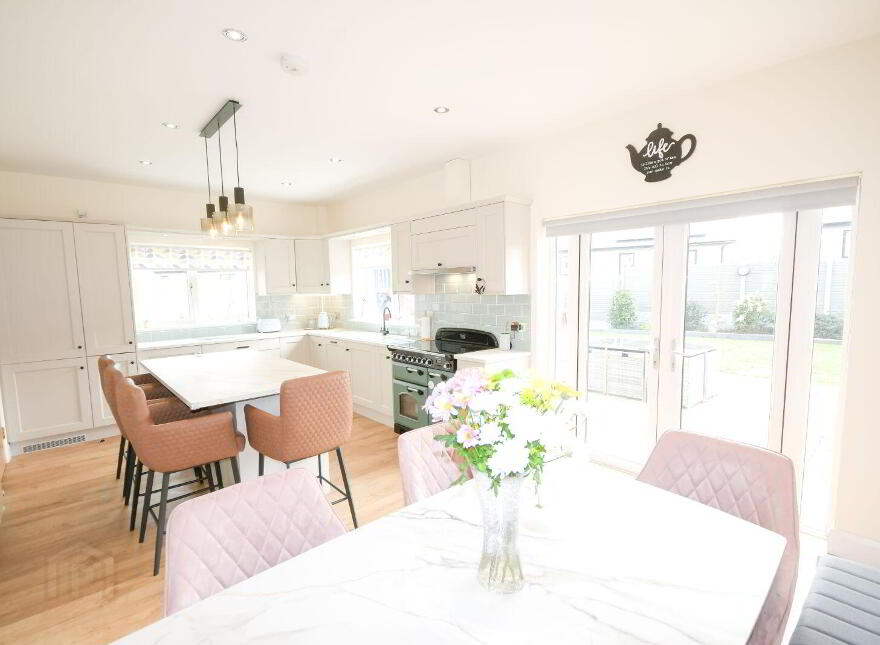 14 The Pines, The Miles, Clonakilty, P85DC93