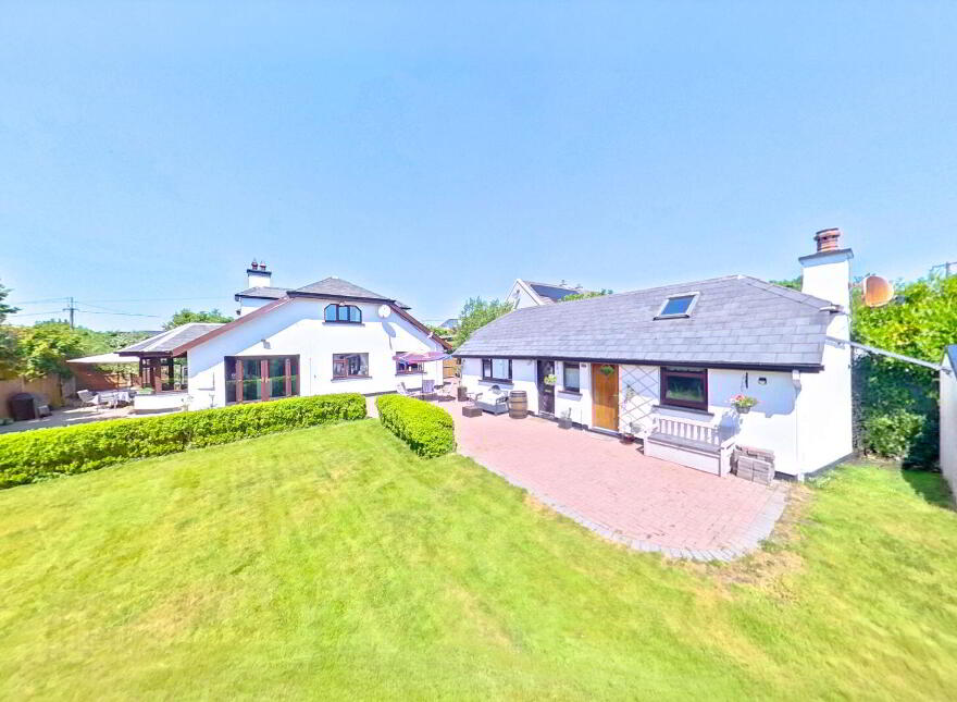 Whitethorn Lodge, Farnahoe, Innishannon, T12VH0V