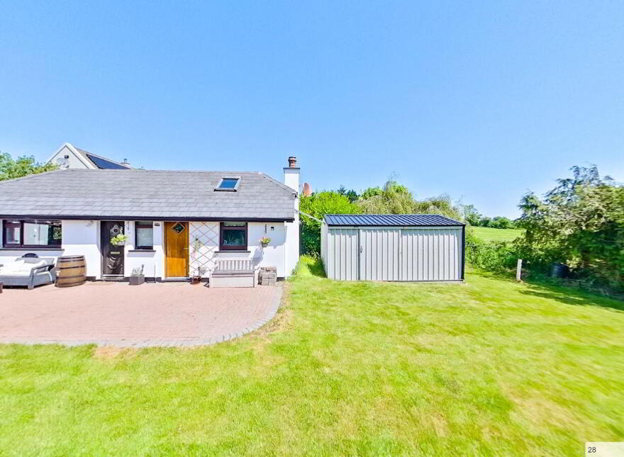 Whitethorn Lodge, Farnahoe, Innishannon, T12VH0V