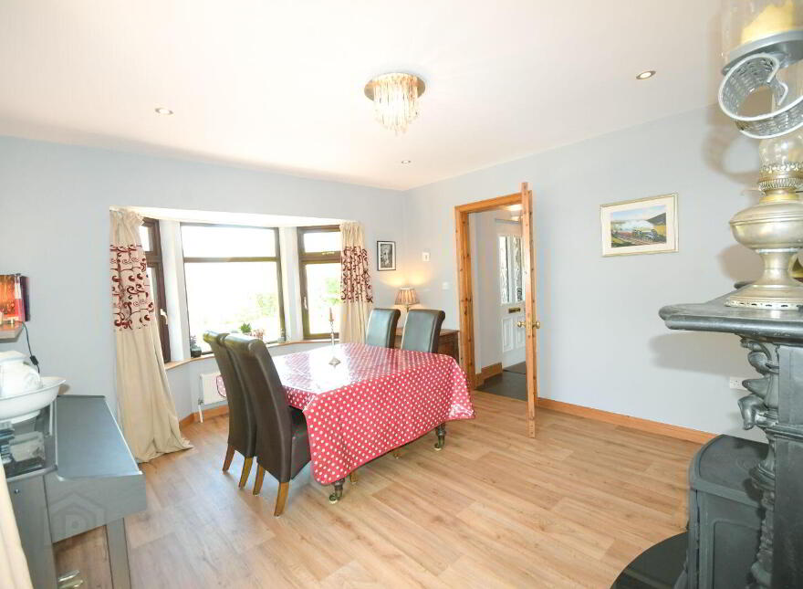 Whitethorn Lodge, Farnahoe, Innishannon, T12VH0V