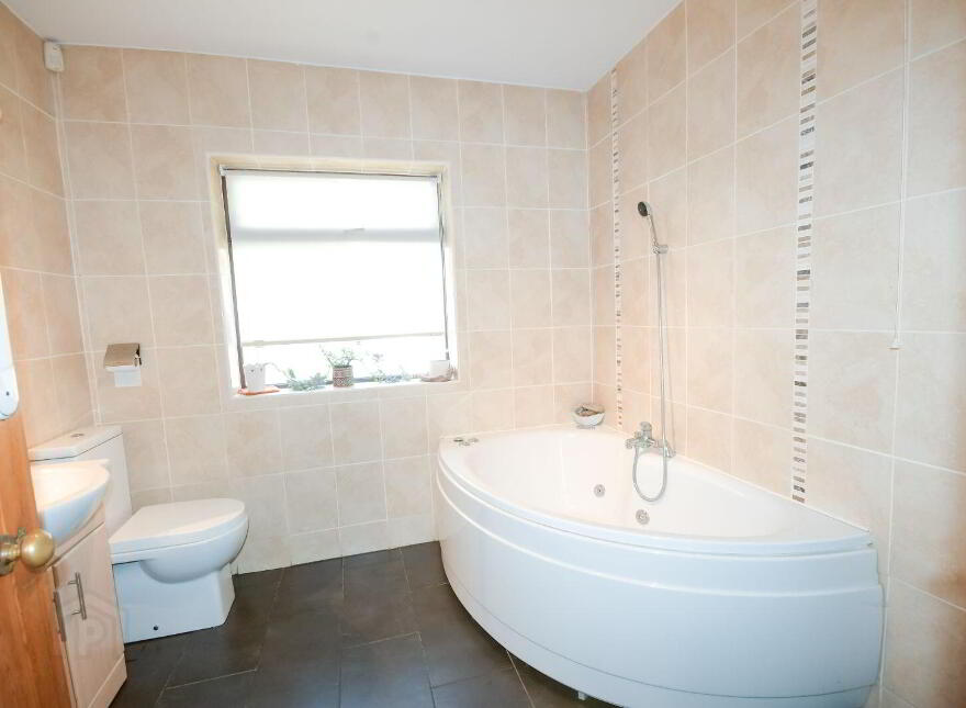 Whitethorn Lodge, Farnahoe, Innishannon, T12VH0V