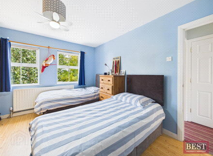 9 Carrickdesland, Warrenpoint, Newry, BT34 3WJ