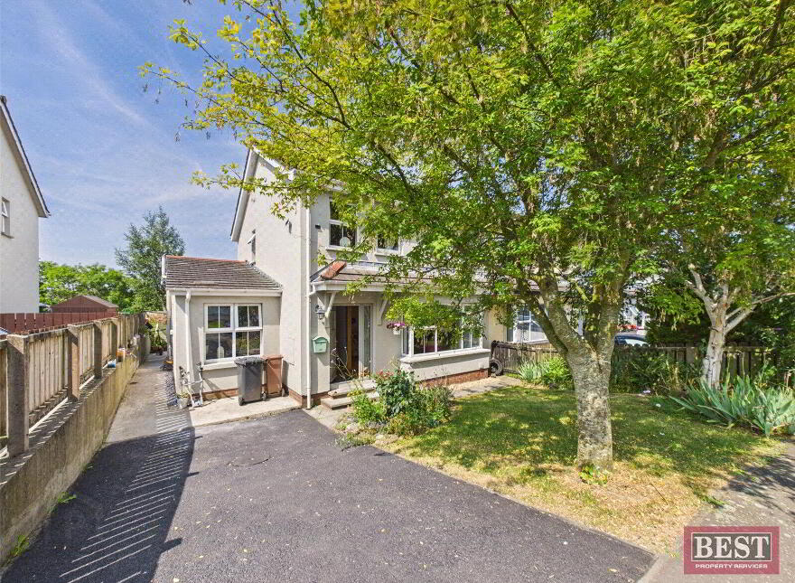 9 Carrickdesland, Warrenpoint, Newry, BT34 3WJ