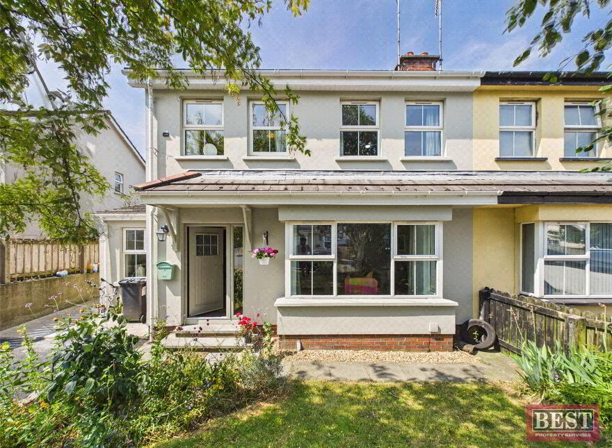 9 Carrickdesland, Warrenpoint, Newry, BT34 3WJ