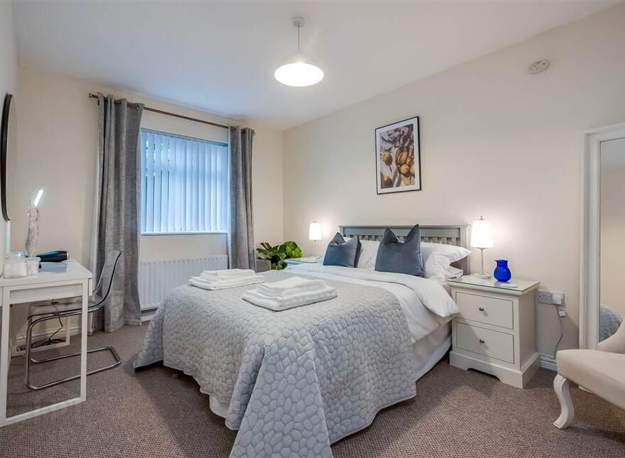2 Glendale Court, 182 Saintfield Road, Belfast, BT8 6HN