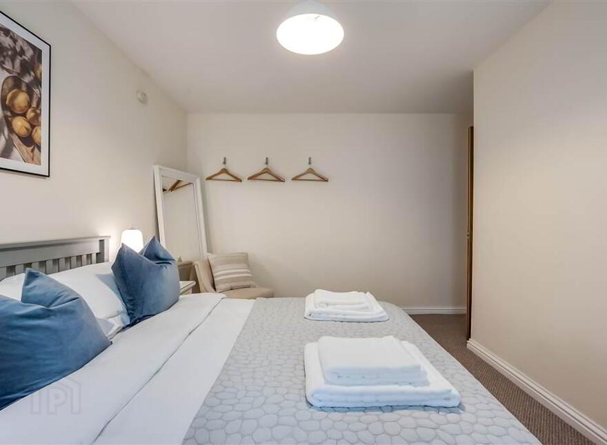 2 Glendale Court, 182 Saintfield Road, Belfast, BT8 6HN