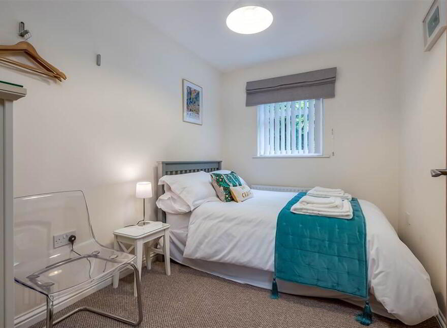 2 Glendale Court, 182 Saintfield Road, Belfast, BT8 6HN