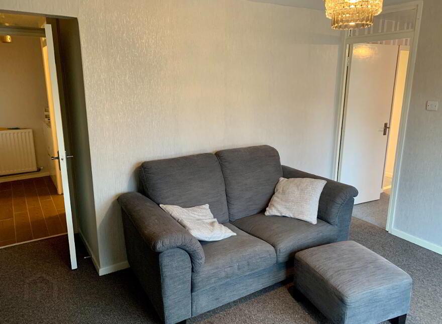 9f Grange Drive, Ballyclare, BT39 9EU