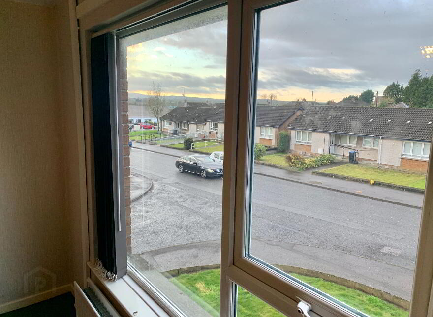 9f Grange Drive, Ballyclare, BT39 9EU