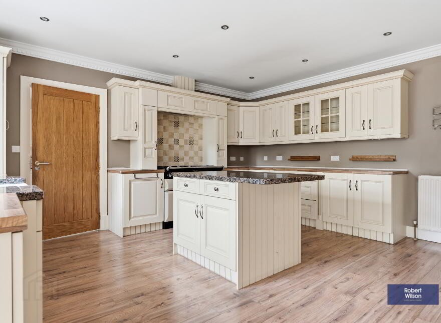 10 Lilburn Hall, Lurgan, BT66 7TL