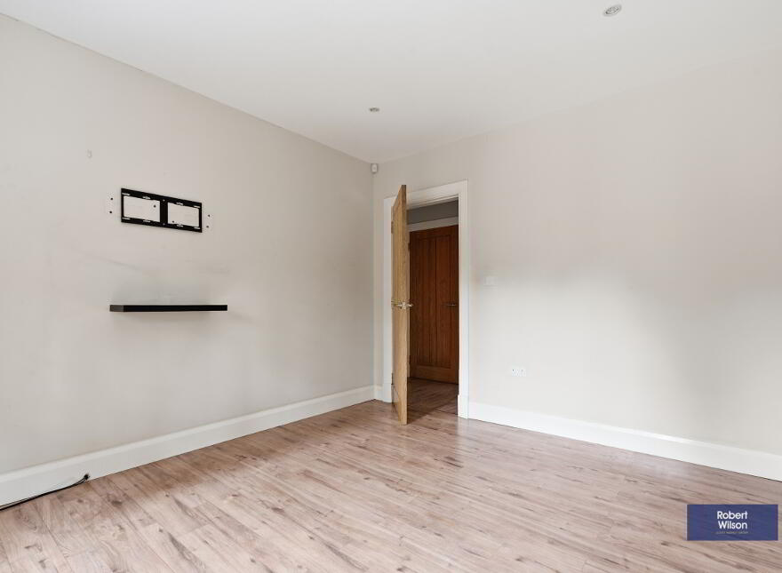 10 Lilburn Hall, Lurgan, BT66 7TL