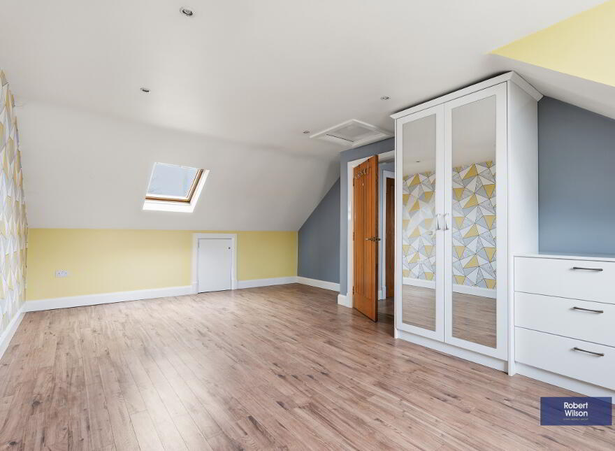 10 Lilburn Hall, Lurgan, BT66 7TL