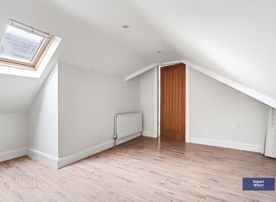 10 Lilburn Hall, Lurgan, BT66 7TL