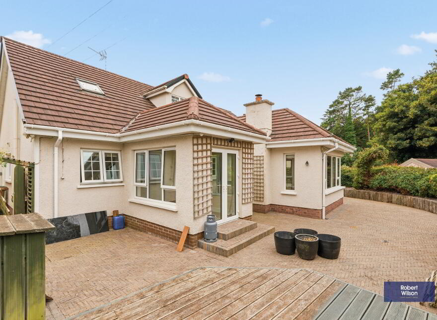 10 Lilburn Hall, Lurgan, BT66 7TL