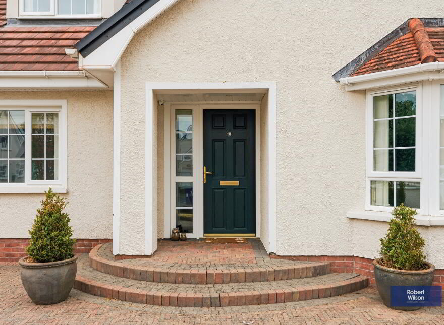 10 Lilburn Hall, Lurgan, BT66 7TL