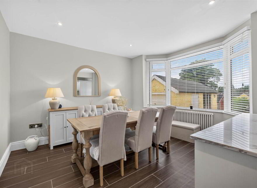 6 Kingsway Avenue, Gilnahirk Road, Belfast, BT5 7DN