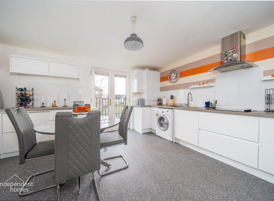 2 Lindara Drive, Larne, BT40 2FB