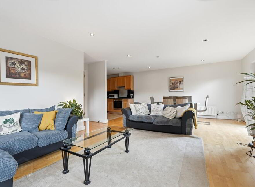 3 Annahill, 2 Annadale Ave, Belfast, BT7 3JH