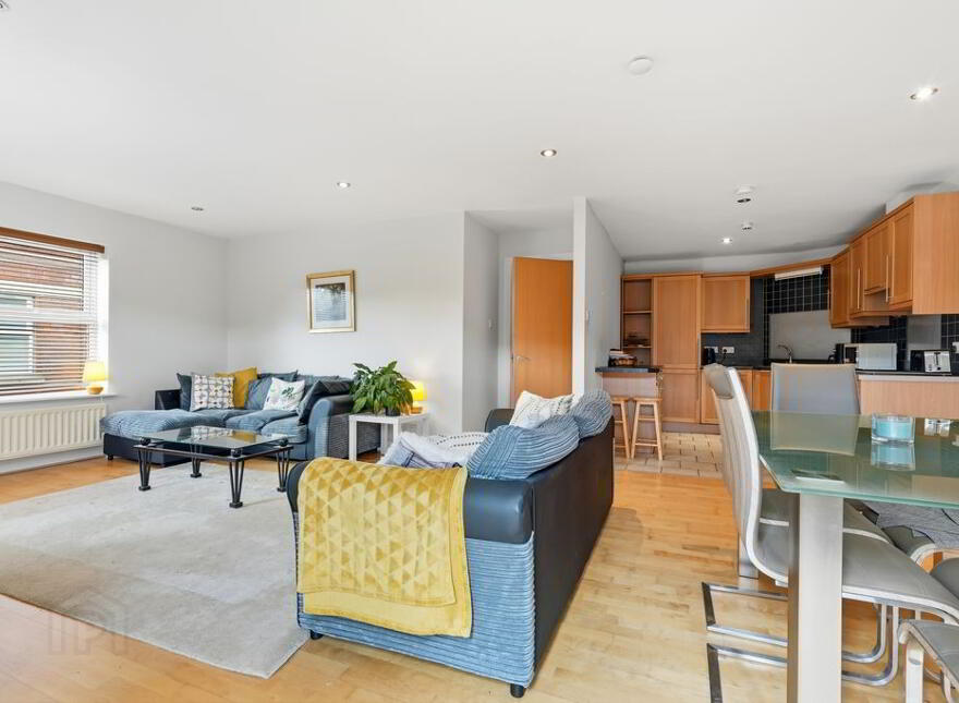3 Annahill, 2 Annadale Ave, Belfast, BT7 3JH