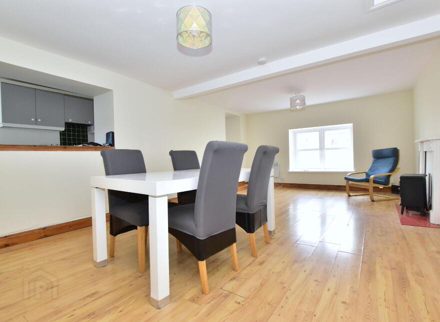 60B Shore Road, Portaferry, BT22 1JZ