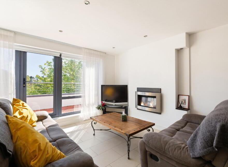 Apartment 17 Le Hunt House, Cabinteely, Cabinteely, D18F384