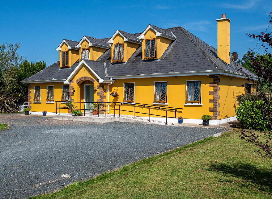 Rooskey, Rooskey, N41DP70