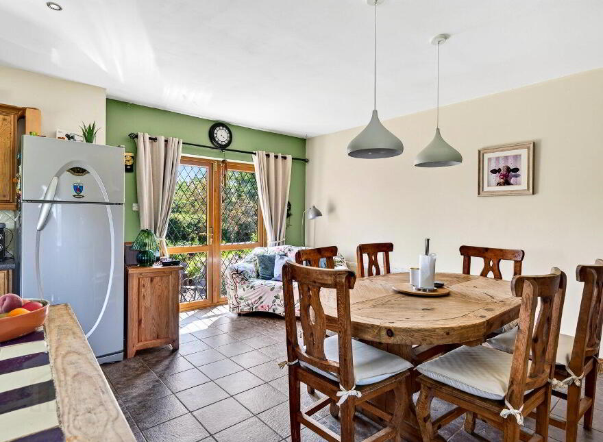 Rooskey, Rooskey, N41DP70