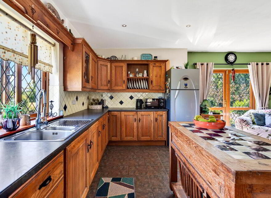 Rooskey, Rooskey, N41DP70