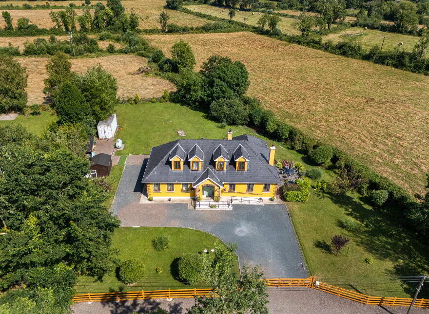Rooskey, Rooskey, N41DP70