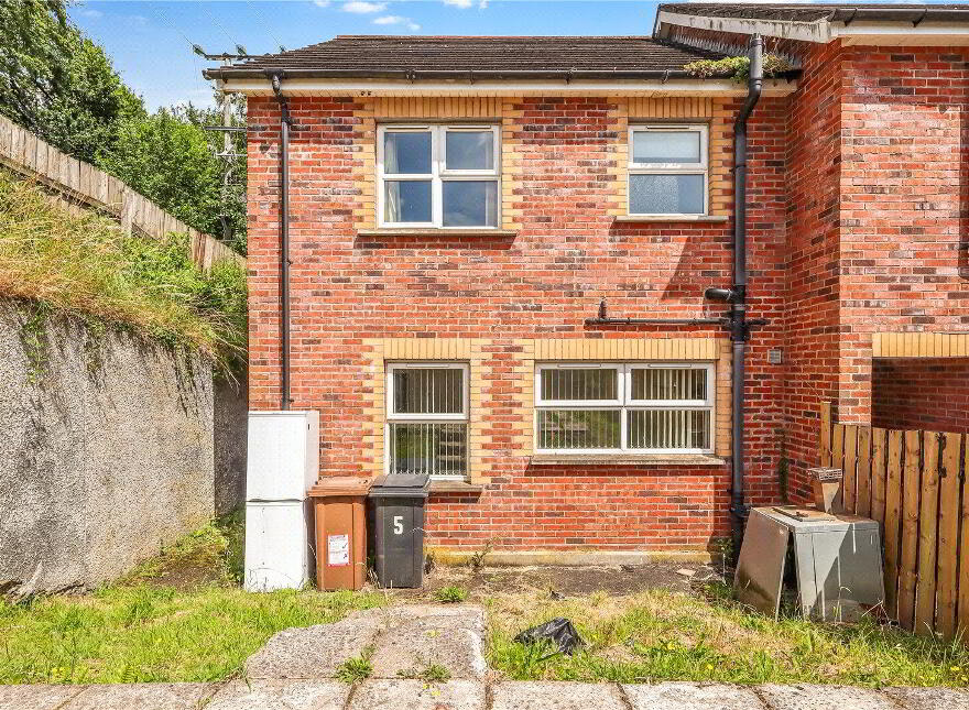5 Riverside Mews, Tirgarvil Road, Upperlands, Maghera, BT46 5UQ
