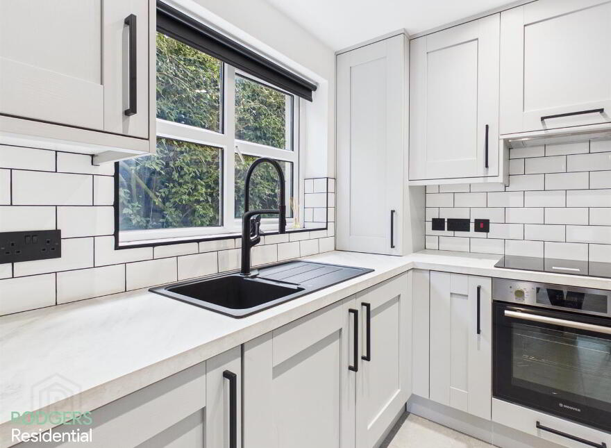 37 Richmond Avenue, Holywood, BT18 9TE