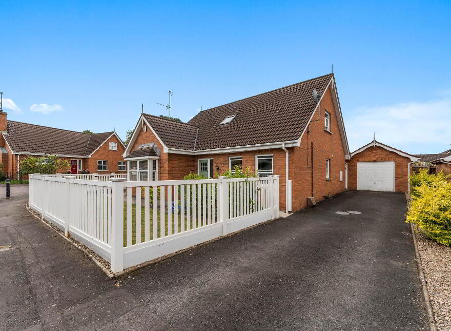 54 Forest Glade, Lurgan, BT67 9FB