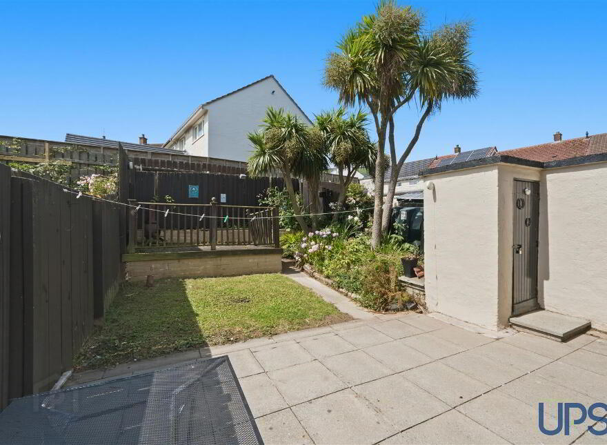 26 Whitecliff Parade, Belfast, BT12 7JS