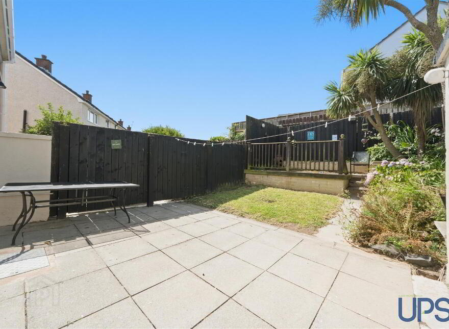 26 Whitecliff Parade, Belfast, BT12 7JS