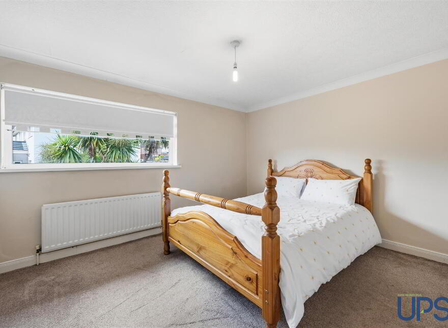 26 Whitecliff Parade, Belfast, BT12 7JS