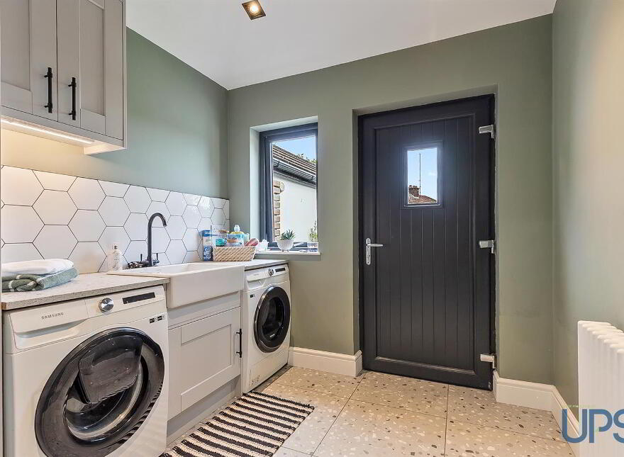 5 Killeaton Crescent, Dunmurry, Belfast, BT17 9HB