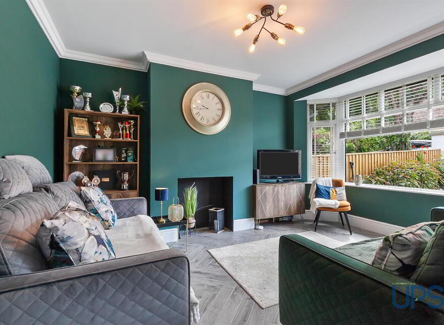 5 Killeaton Crescent, Dunmurry, Belfast, BT17 9HB