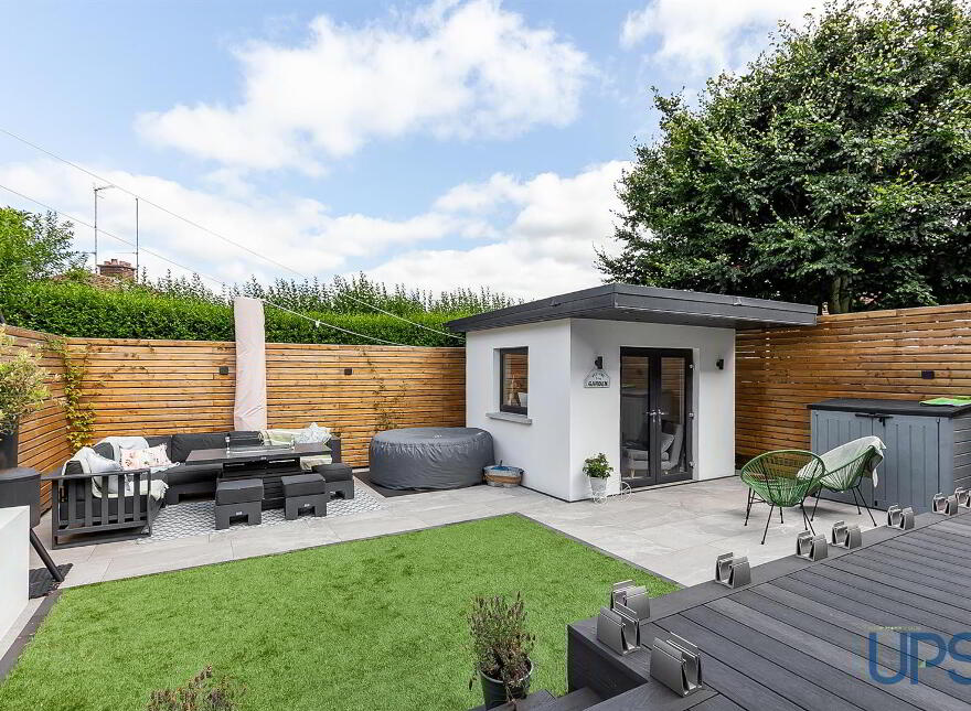 5 Killeaton Crescent, Dunmurry, Belfast, BT17 9HB