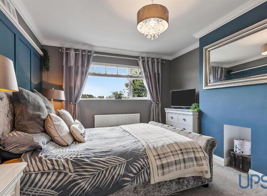 5 Killeaton Crescent, Dunmurry, Belfast, BT17 9HB