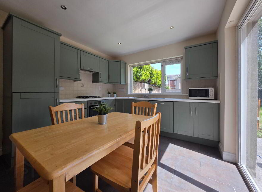 123 Ashmount Court, Silversprings, T23A304